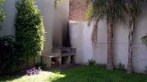 Imagen 8 de 10 de Departamento En Venta En Moron Centro