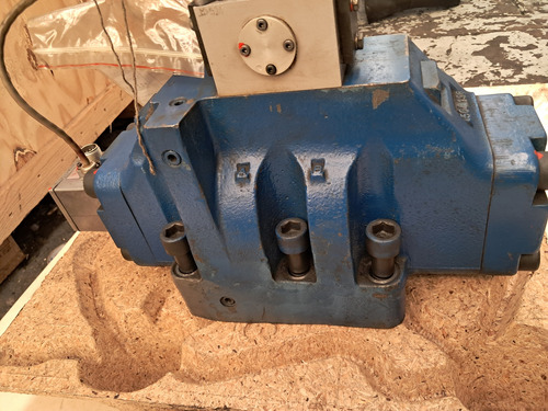 Servo Valvula Moog D665-404a (Usado)