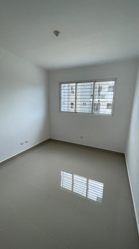 Imagen 8 de 20 de Se Renta Apartamento (se Alquila)