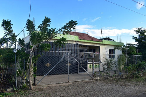 Imagen 2 de 11 de Casa Económica En Venta, Santiago (hfc-214)