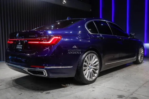 BMW Serie 7 745e 3.0