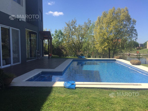 Imagen 8 de 30 de Casa En Venta Y Alquiler Temporario - Maroto Propiedades
