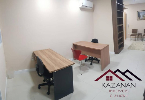 Sala Comercial Na Avenida Ana Costa Em Santos - 4505