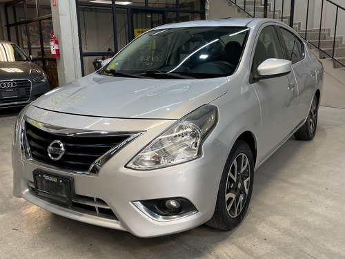 Nissan Versa 1.6 Advance At