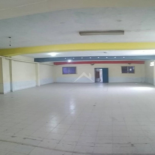 Imagen 5 de 7 de Local - Edificio Av. Intercomunal Sierra Maestra