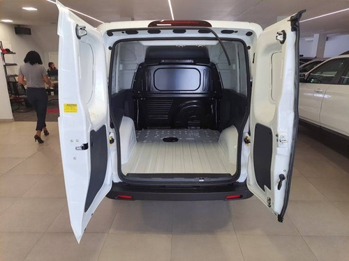 Imagem 6 de 9 de Fiat Fiorino 1.4 Mpi Furgão Endurance 8v Flex 2p Manual