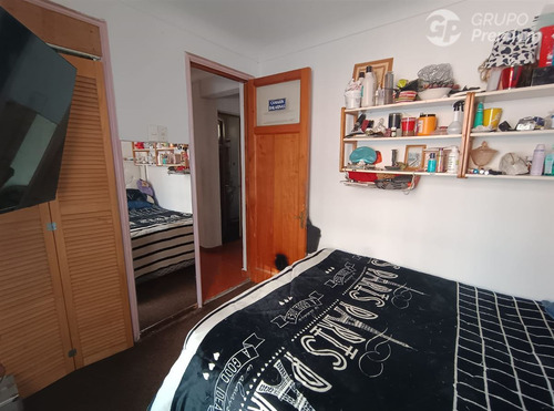 Casa En Venta De 4 Dorm. En La Cisterna