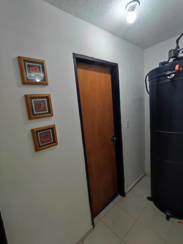 Apartamento Por Temporada Playa El Angel Res. La Orchila