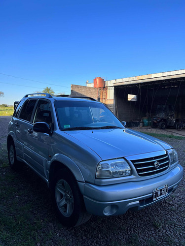 Imagen 2 de 8 de Suzuki Grand Vitara 2.0 4x4