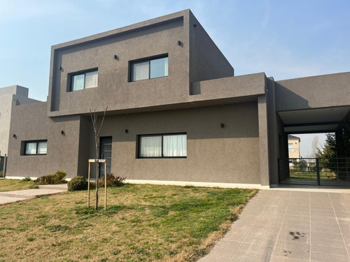 Casa En Venta Guernica (barrio Horizontes Al Sur)
