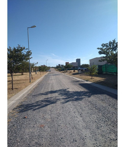 Imagen 3 de 7 de Vendo La Cercania Lote Plano "" Exclusivo Singular"" Barrio Cerrado Sobre Ruta E-53