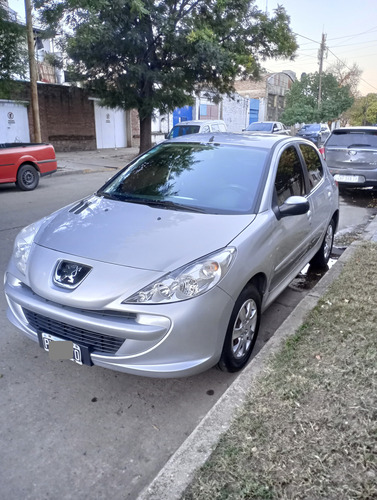 Peugeot 207 1.4 Active 75cv