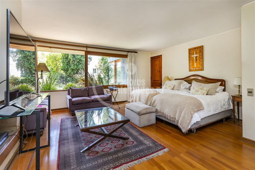 Casa En Venta En Lo Barnechea