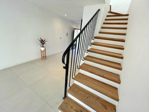 Imagen 12 de 23 de Dúplex A Estrenar De Categoria En Venta, San Miguel.