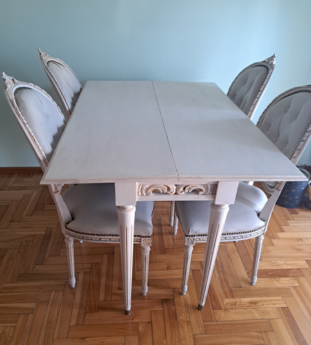 Juego Luis Xvi Mesa Y Sillas Medallon Beige Liso (Usado)