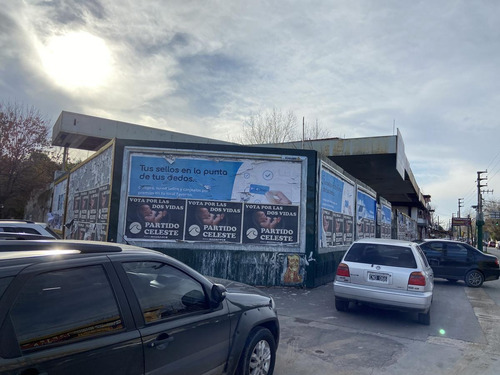 Imagen 7 de 19 de Estación De Servicio En Importante Esquina Con 98m En Ituzaingó