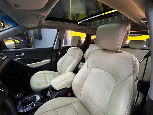 Hyundai Santa Fe GLS 3.3 V6 4X4 Tiptronic 7L 2014 Completo Teto