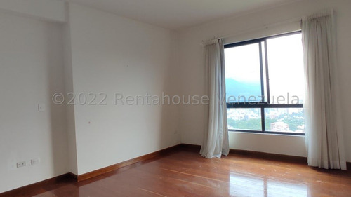 Carla Gonzalez Apartamento En Alquiler En Colinas De Valle Arriba Mls #23-493 Gt