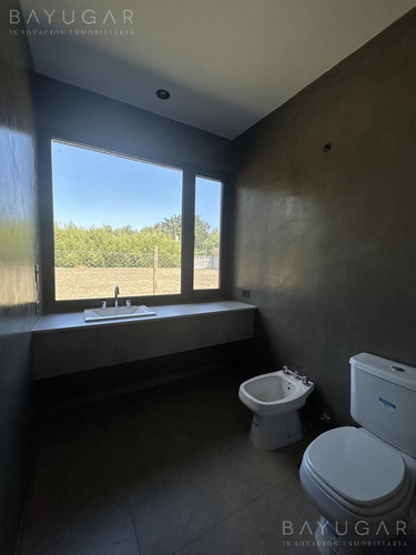 Imagen 20 de 30 de Venta - Excelente Casa Moderna Ubicada En Pilar, Barrio Privado - Bayugar Negocios Inmobiliarios