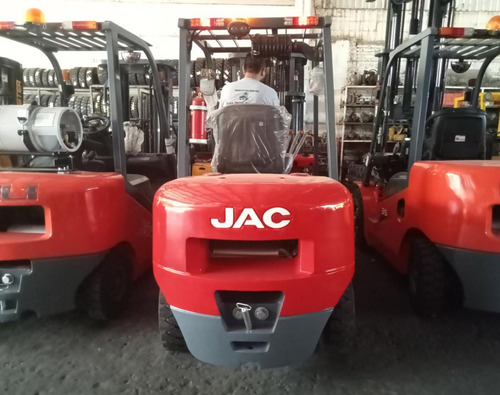 Montacargas Jac Diesel Y Gas Lp Diferentes Capacidades Nuevo
