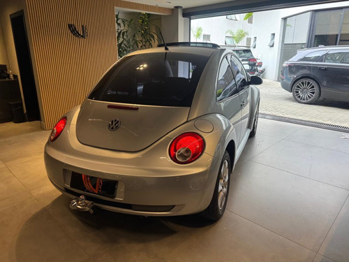 Volkswagen New Beetle 2.0 MI 8V GASOLINA 2P TIPTRONIC