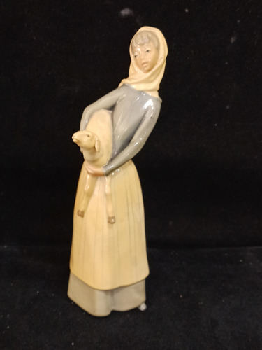 Figura De Porcelana Gr Argott Dama Con Oveja 