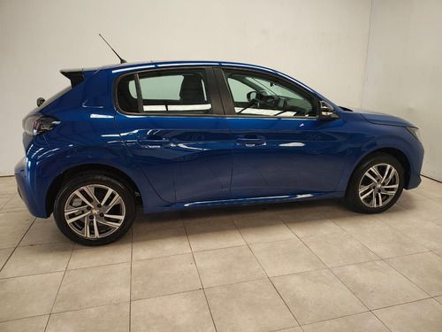 Peugeot 208 1.6 Feline Tiptronic