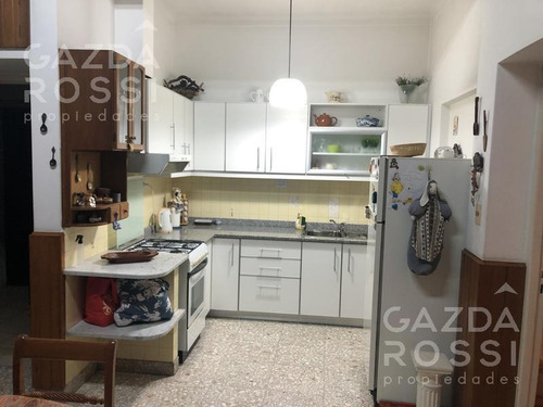 Imagen 9 de 18 de Casa - Lomas De Zamora