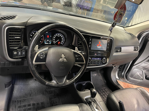 Mitsubishi Outlander 3.0 V6 Gt 4wd 5p