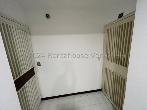 Apartamento En Alquiler En Terrazas Del Avila De 69 Mtrs2 Pd
