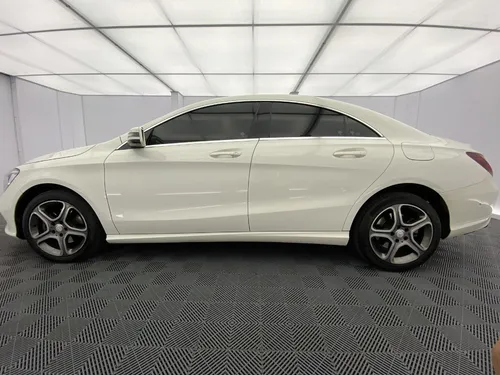 Mercedes-Benz Clase CLA 180 2017 1.6 Essential
