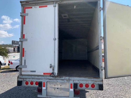 Imagen 8 de 15 de Ram Ram 4000 2016 2p Chasis Cabina Pl V8/5.7 Man 4x2