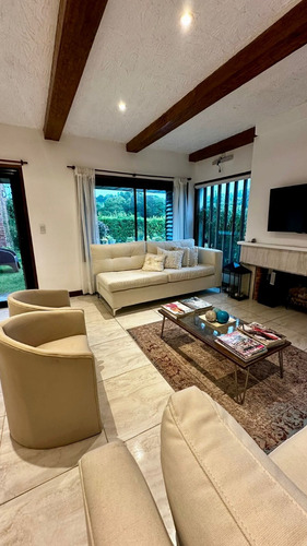 Casa Chapadmalal Dueño Directo Vende. Apto Para Crédito