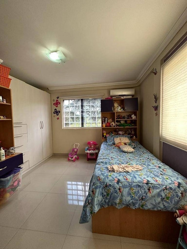 Imagen 9 de 11 de Hilmar Rios C163295 Vende Town House En Manantial Naguanagua Tlf 0414-432-69-46 @hilmaririos.remax.al