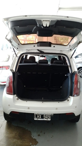 Imagen 6 de 12 de Fiat Idea Essence 1.6 16v