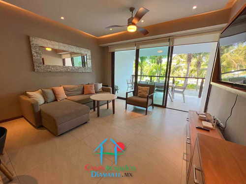 Cad La Isla Emerald K2. Terraza Con Vista A Los Jardines Y Albercas