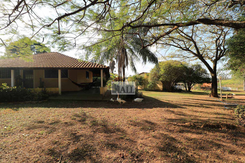 Chácara À Venda Na Estância Navarrete Com 6 Quartos, 28.400 M² - V4762