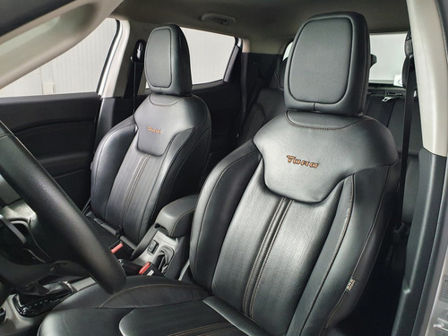 Fiat Toro Volcano 2.0 16v 4x4 Tb Diesel Aut. - Prata - 2...