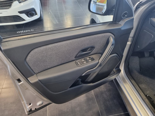 Imagen 15 de 19 de Renault Oroch Zen 1.6 2023 0km