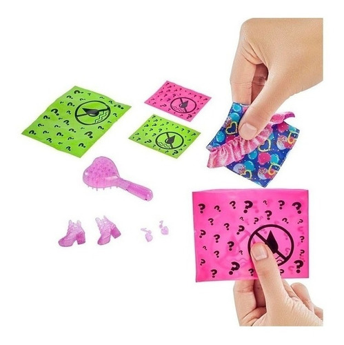Imagen 3 de 3 de Barbie Color reveal confetti print Mattel GTR96