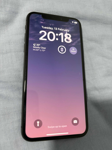 iPhone XS 64gb