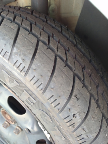 Imagem 7 de 7 de Volkswagen Fox 2009 1.0 Vht Total Flex 3p