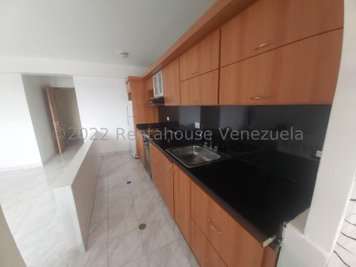 Imagen 2 de 25 de Gustavo Zavala Rentahouse 22-23915