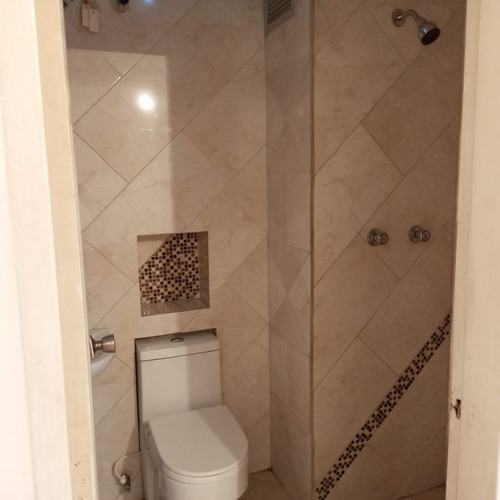 Imagen 6 de 23 de Global Alquila Apartamento En Paraparal, Res. Copoazu (gla-1153)
