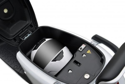 Imagen 20 de 21 de Moto Eléctrica Yadea- Modelo G5, 50 Km. Autonomía !