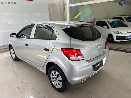 Chevrolet Onix HATCH LS 1.0 8V FlexPower 5p Mec.