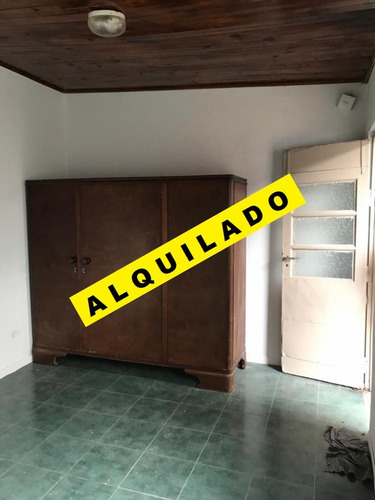 Imagen 1 de 7 de Ph - Alquiler - La Tablada - Monoambiente Con Patio