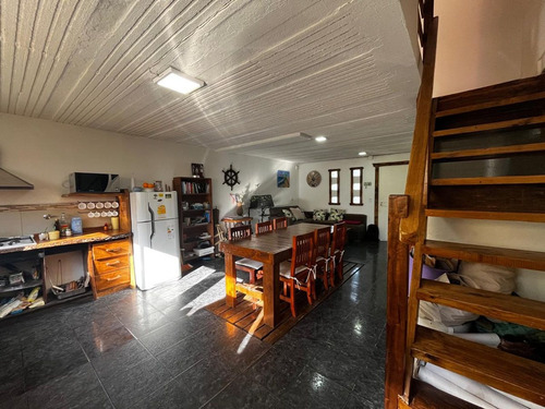 Venta De Casa + Monoambiente En La Caleta