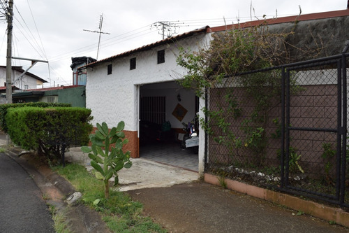 Imagen 9 de 20 de Casa 1 Piso En San Roque En Barva, Con Dos Frentes A Calle Publica Y A Residencial