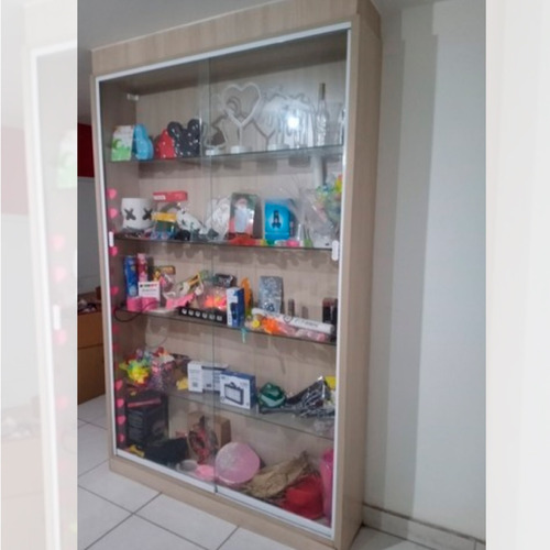 Vitrine Em Mdf Com 5 Prateleiras 2,15cm X 1,40cm